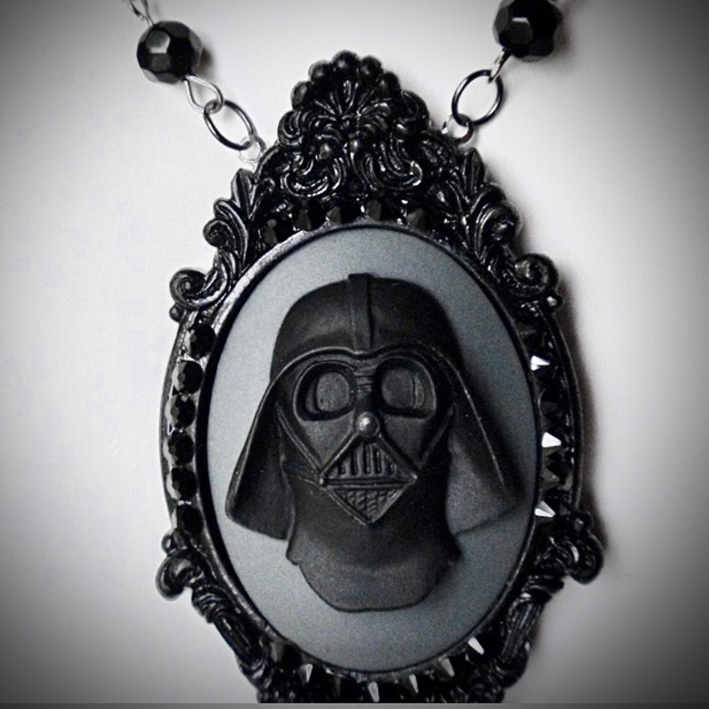 ❤️ “Dark Side With Tea” Darth Vader Cameo Necklace